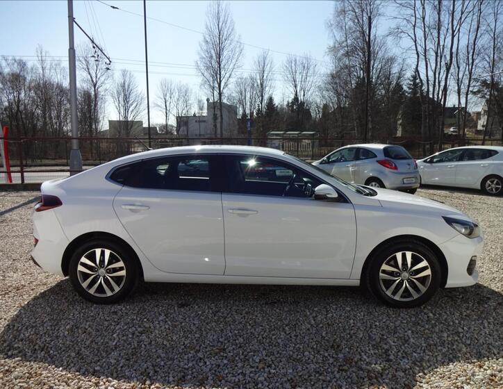 Hyundai i30 8