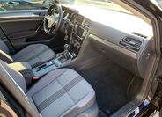 Volkswagen Golf 19