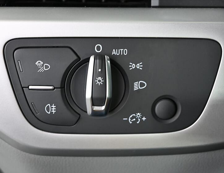 Audi A4 28