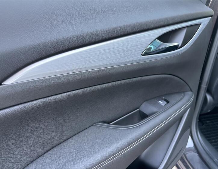 Opel Insignia 17