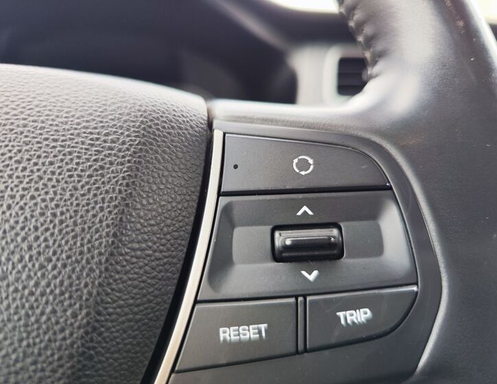 Hyundai i20 20