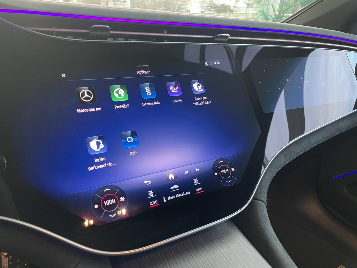 Mercedes-Benz EQS