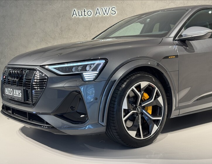 Audi e-tron 6
