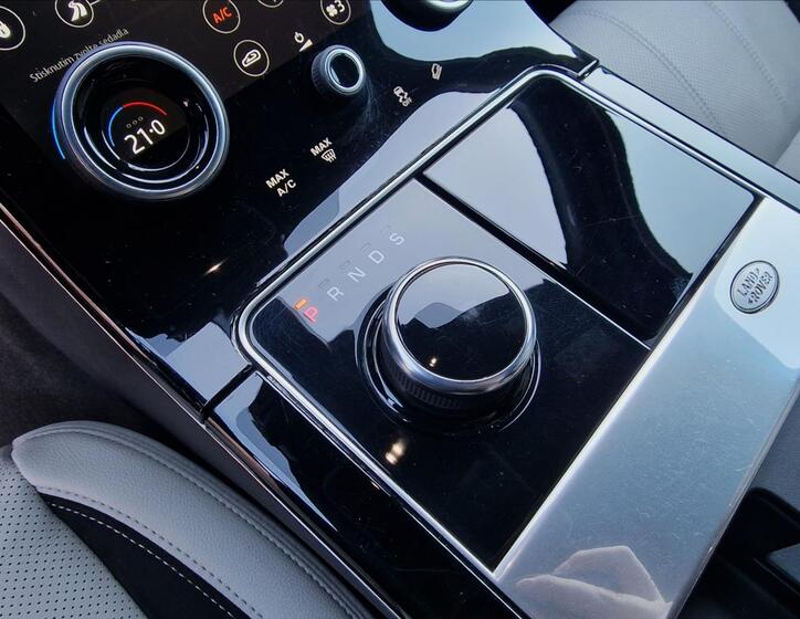 Land Rover Range Rover Velar 37