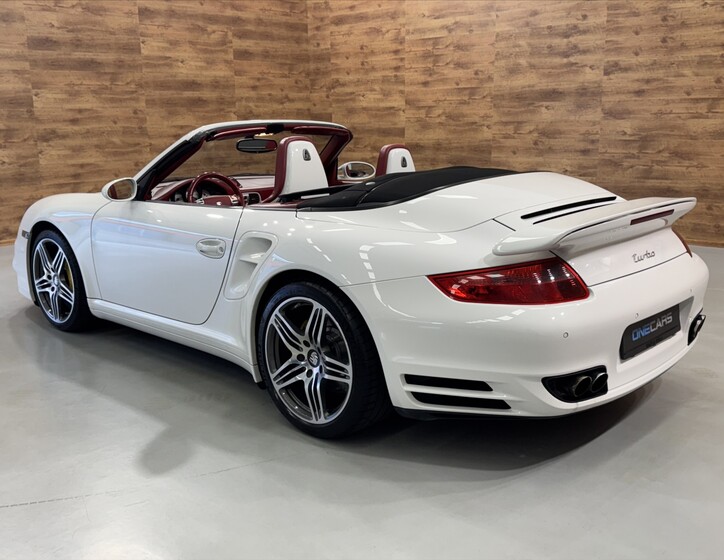 Porsche 911 4