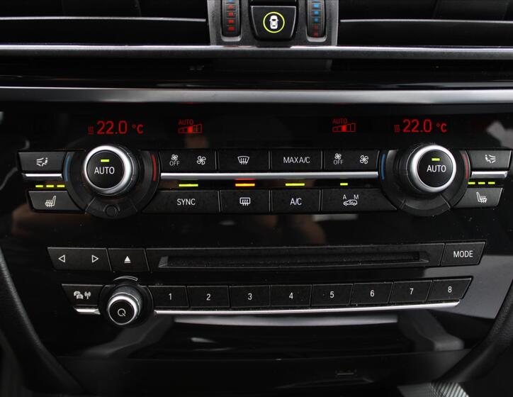 BMW X5 25