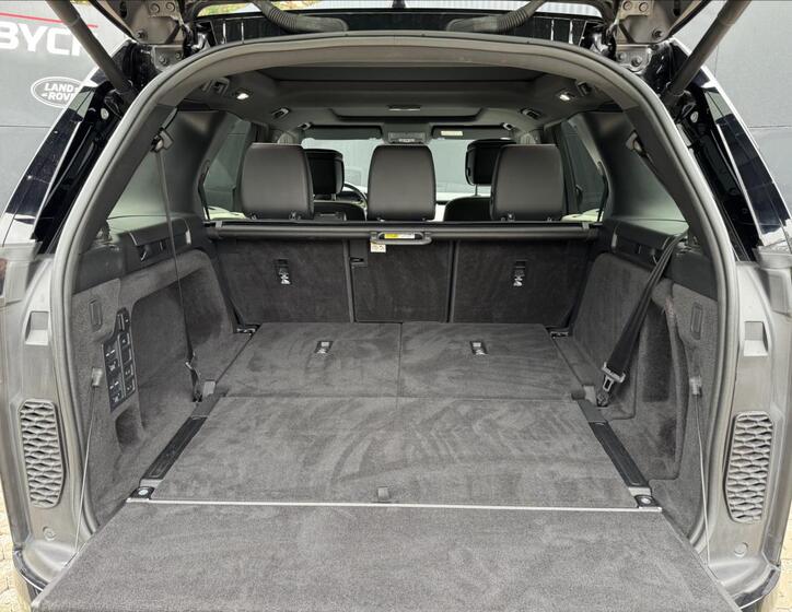 Land Rover Discovery 13