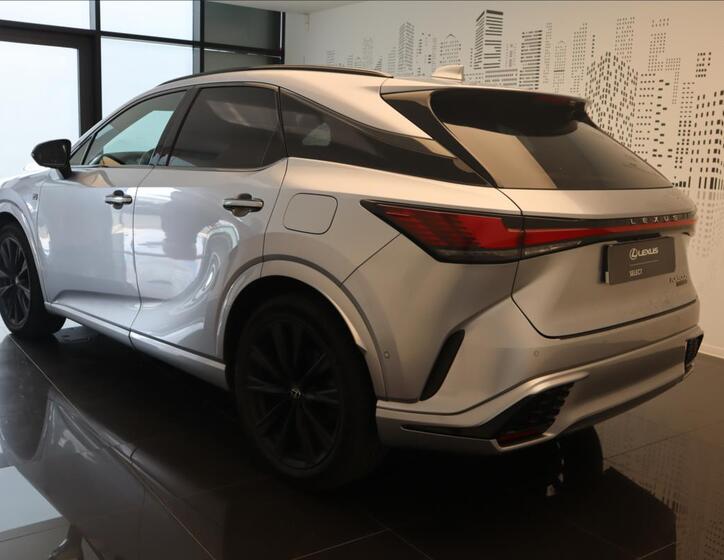 Lexus RX 500h 7