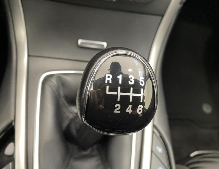 Ford S-MAX 17