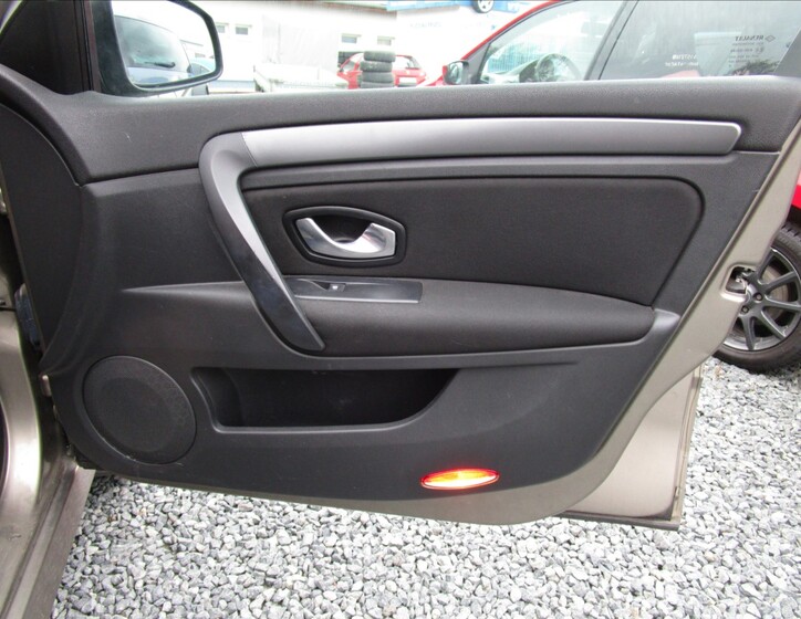 Renault Laguna 20
