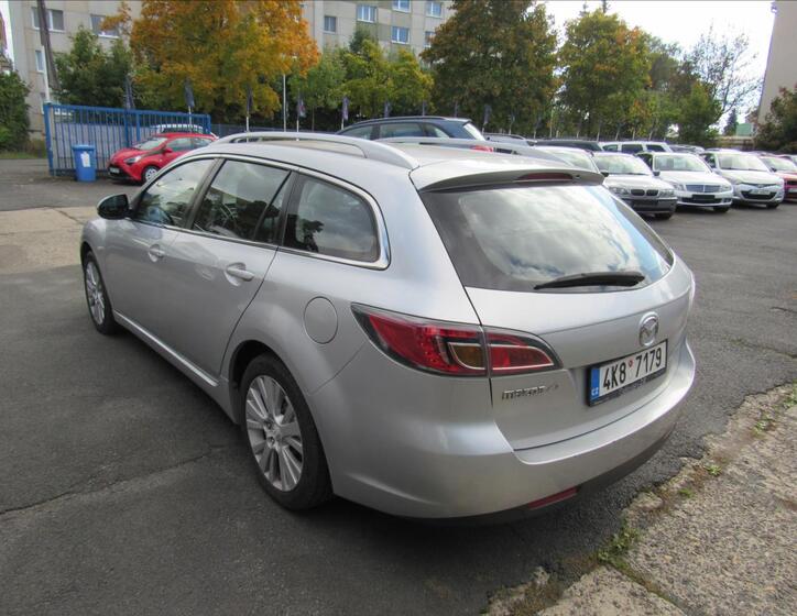 Mazda 6 4