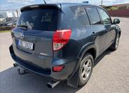 Toyota RAV4 6