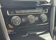 Volkswagen Golf 31