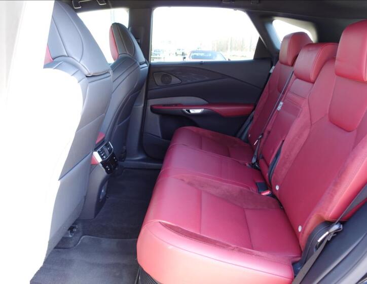 Lexus RX 500h 12