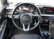 KIA Rio 10
