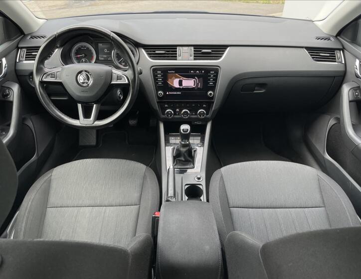 Škoda Octavia 6