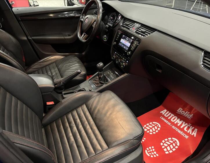 Škoda Octavia 32