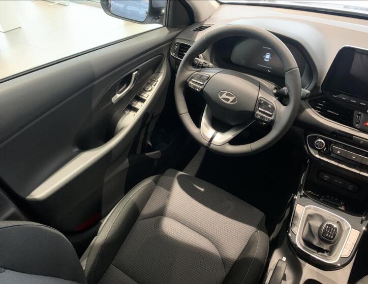 Hyundai i30 17