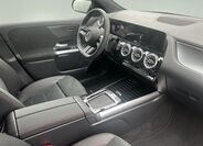 Mercedes-Benz GLA 12