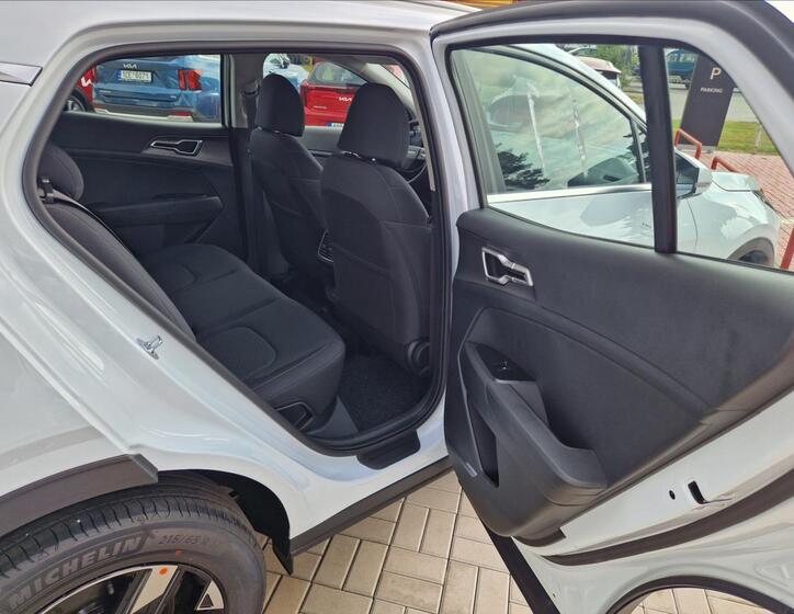 KIA Sportage 12