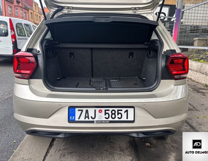Volkswagen Polo 6