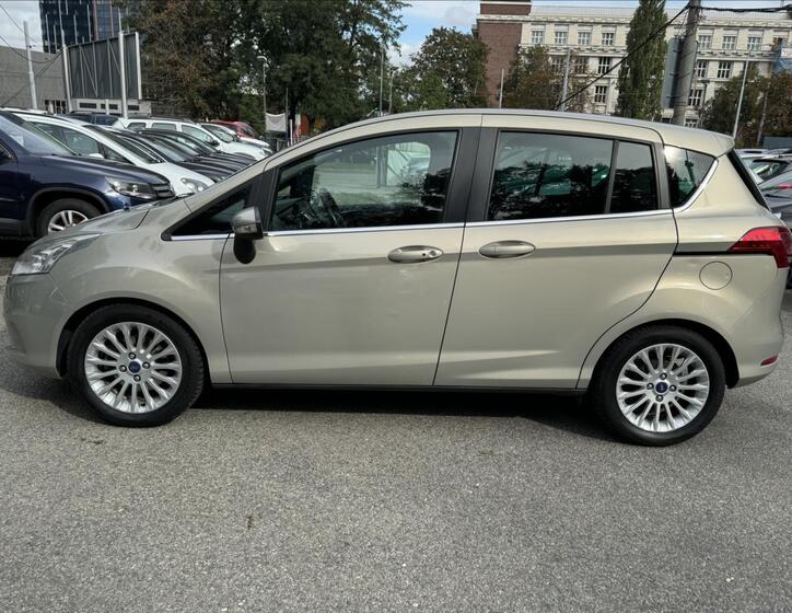 Ford B-MAX 4
