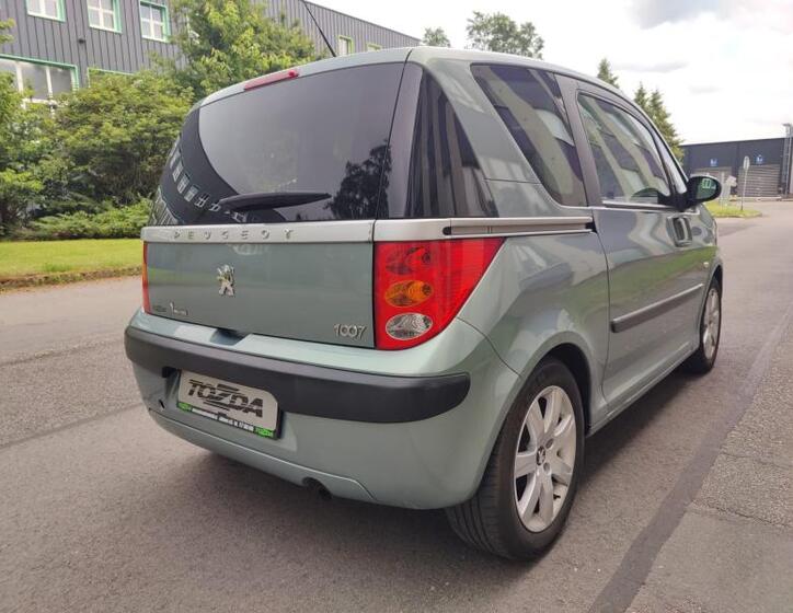 Peugeot 1007 5