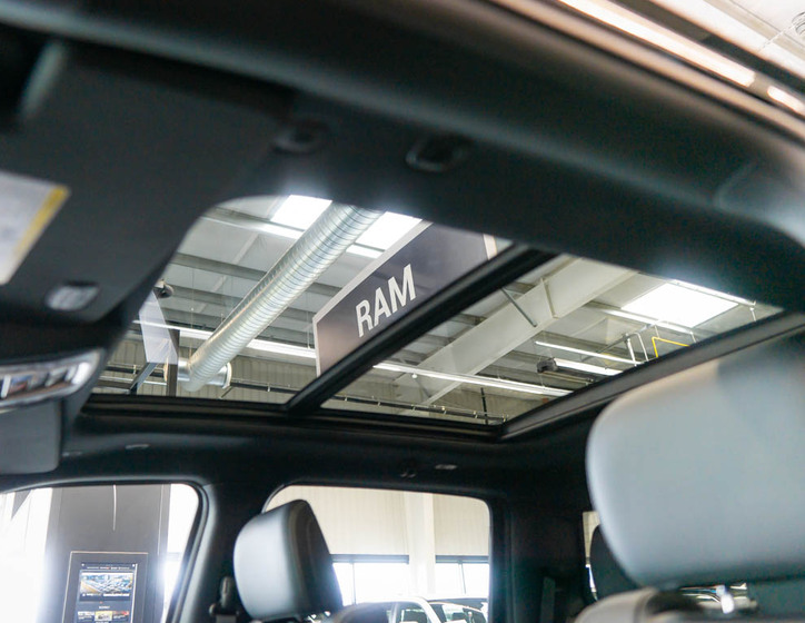 Dodge RAM 32
