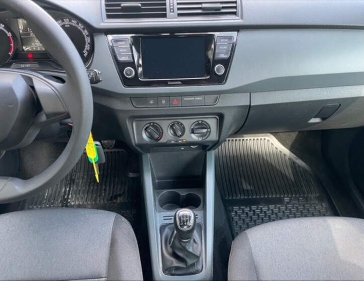Škoda Fabia 10