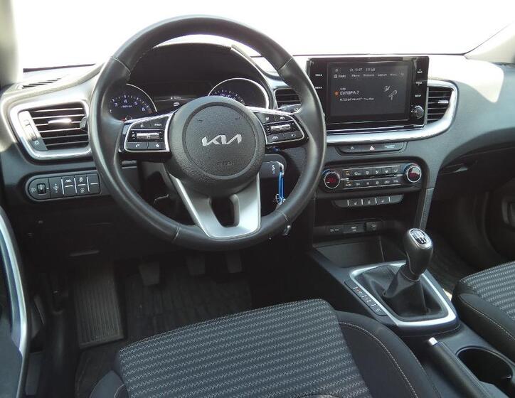 KIA Ceed 5