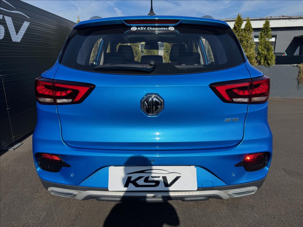 MG ZS