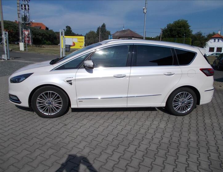 Ford S-MAX 4