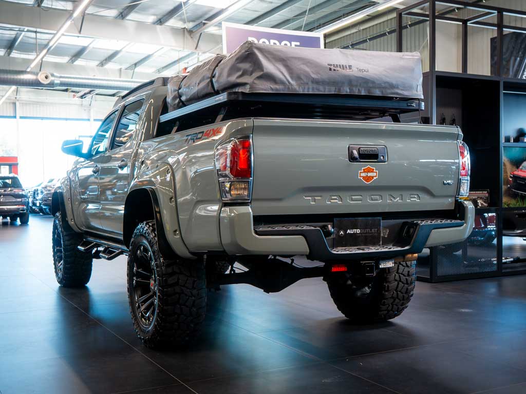 Toyota Tacoma