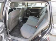 Volkswagen Passat 25