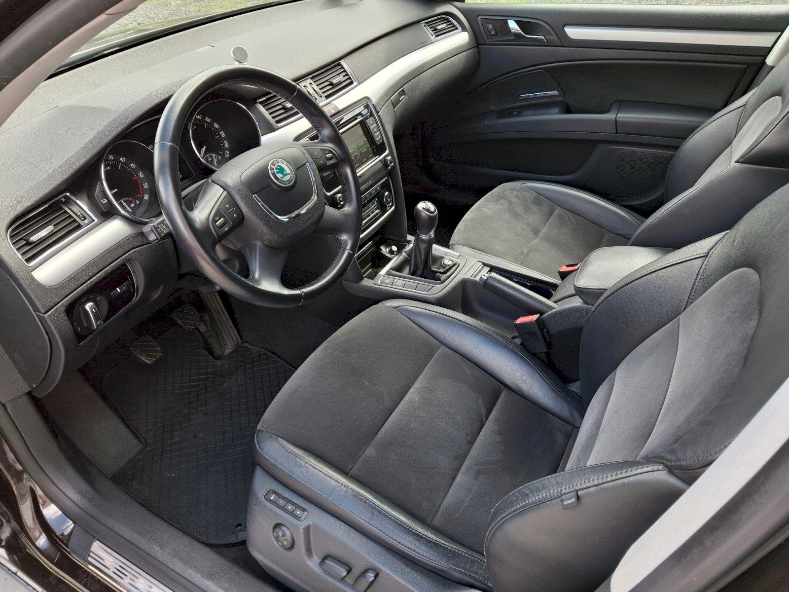 Škoda Superb