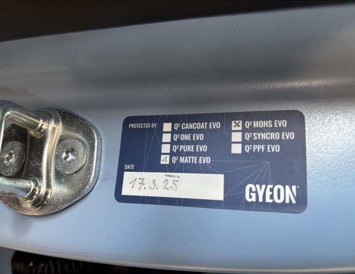 Hyundai IONIQ 25