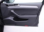 Volkswagen Passat 11