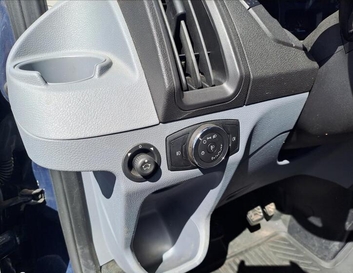Ford Transit 10