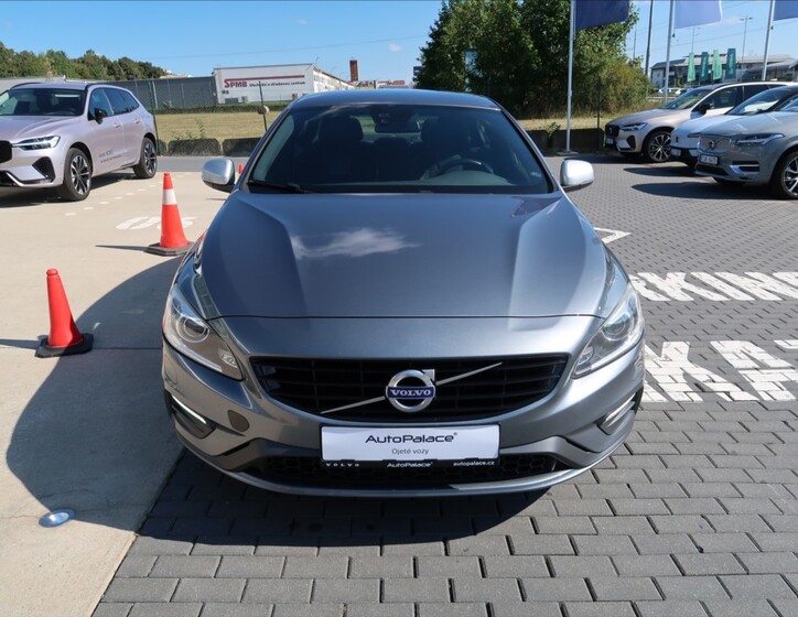 Volvo S60 2