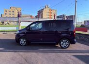 Peugeot Traveller 6