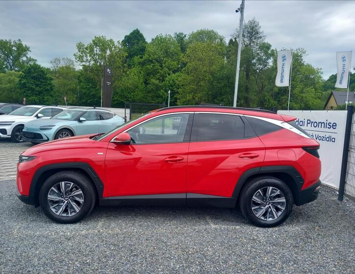 Hyundai Tucson 4