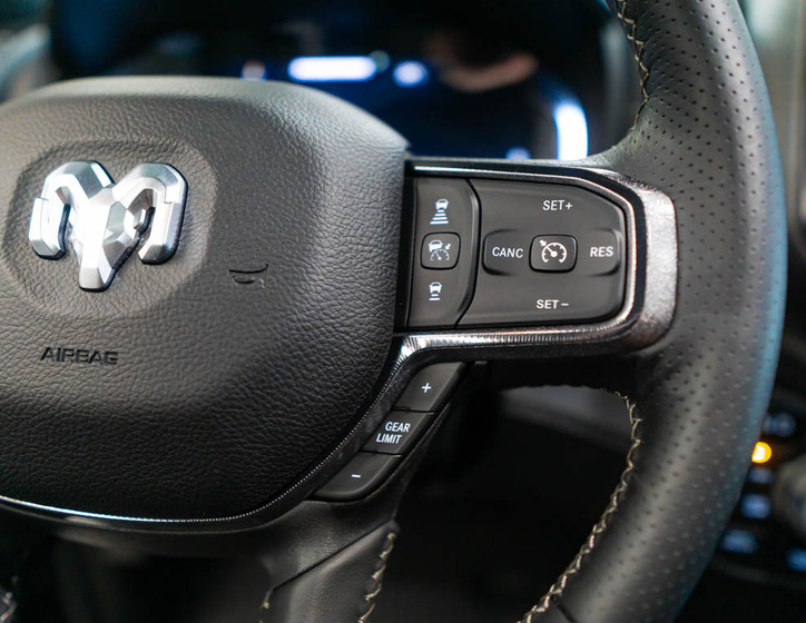 Dodge RAM 20