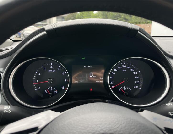 KIA Ceed 9