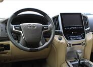 Toyota Land Cruiser 17
