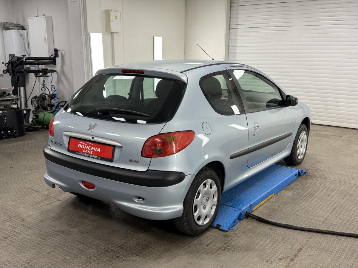 Peugeot 206
