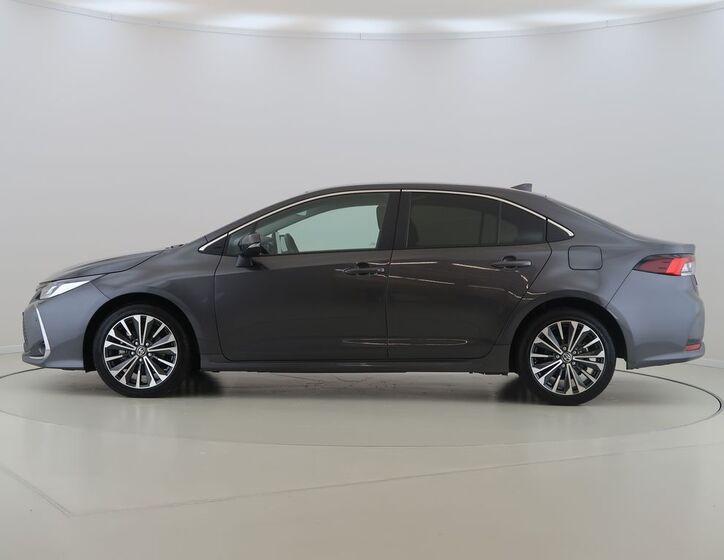 Toyota Corolla 8