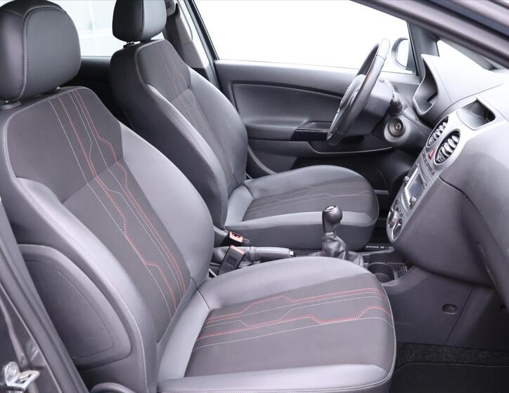 Opel Corsa 14