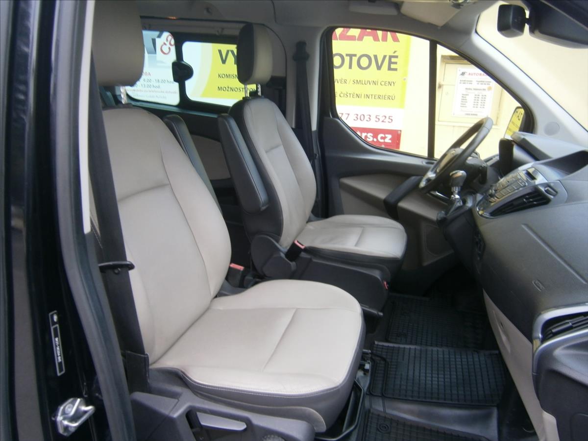 Ford Tourneo Custom