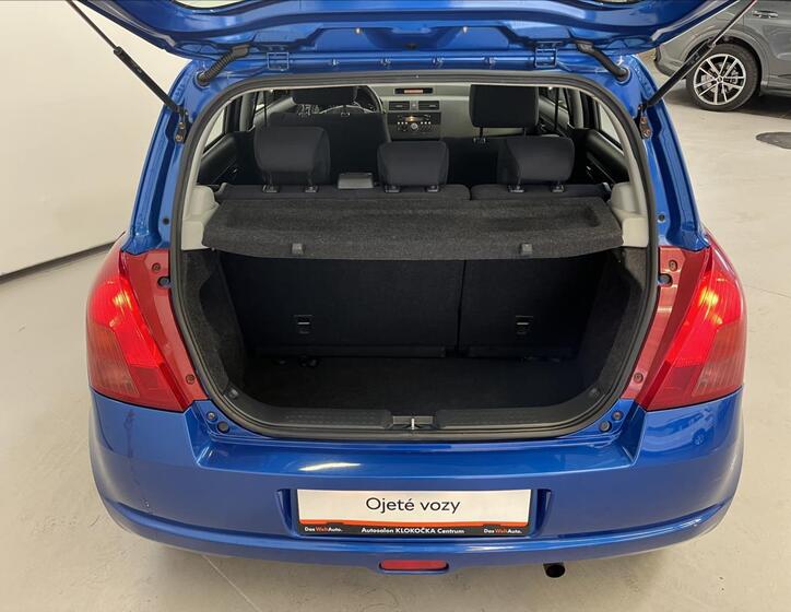 Suzuki Swift 24