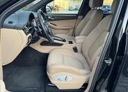 Porsche Macan 19